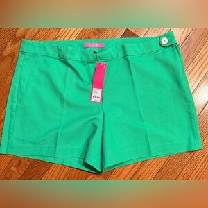 🆕 LILLY PULITZER ALESSI STRETCH SHORTS